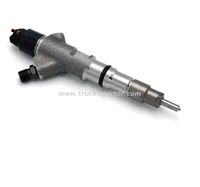 Bosch Fuel Injector 0445120153 Diesel Engine Parts Kamaz/Minks/ISBE/QSB/QSL engine