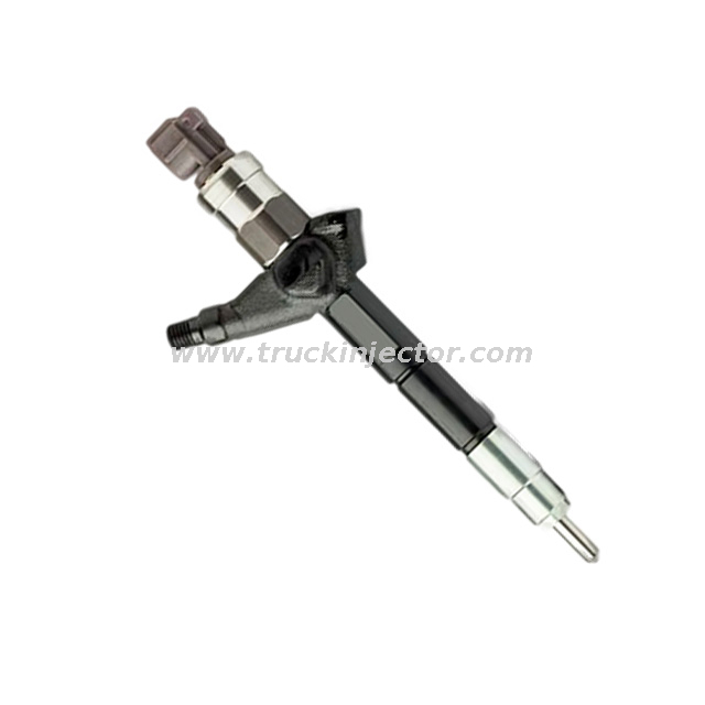 Common Rail Diesel Injector New Genuine Denso Nozzle 095000-0880/095000-0881 Fuel Injector Assembly Nissan Almera Primera 2.2L Engine 