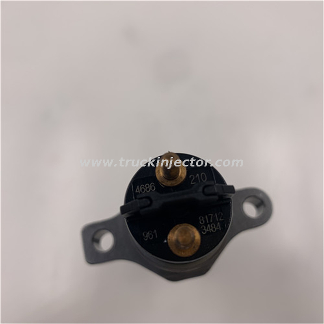 Bosch Fuel Injector 0445120210 Diesel Engine Parts