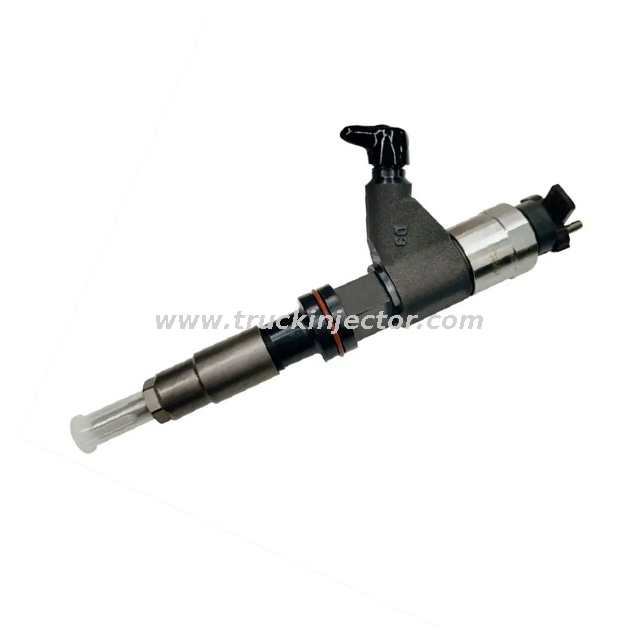 Common Rail Fuel Injector Diesel Engine Part Denso Fuel Injector 095000-6320/095000-6321 Nozzle Denso John Deere RE530361 for 4045T 6048T​ Engine Parts