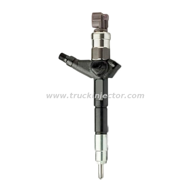 Common Rail Diesel Injector New Genuine Denso Nozzle 095000-0880/095000-0881 Fuel Injector Assembly Nissan Almera Primera 2.2L Engine 