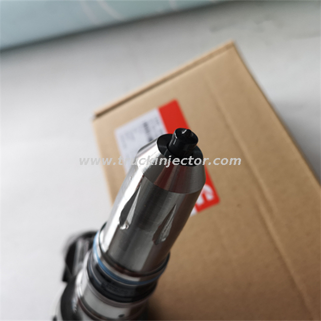 Hot Selling Cummins Fuel Injector 4928517/3411753/34118451 Cummins M11 ISM11 QSM11 Diesel Engine Spare Parts Nozzle