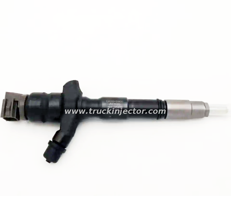 Hot Sale Denso Genuine Diesel Injector Fuel Injector 23670-30220 2367030220 Nozzle Toyota Hilux Landcruiser 3.0L D4D 2KD-FTV 1KD-FTV Engine