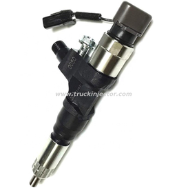 High Performance Fuel Injector HINO J08 J05 Excavator Part Denso Common Rail Fuel Injector 095000-6583/095000-6581 Nozzle