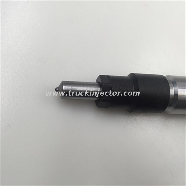 Bosch Fuel Injector 0445120130 Diesel Engine Parts