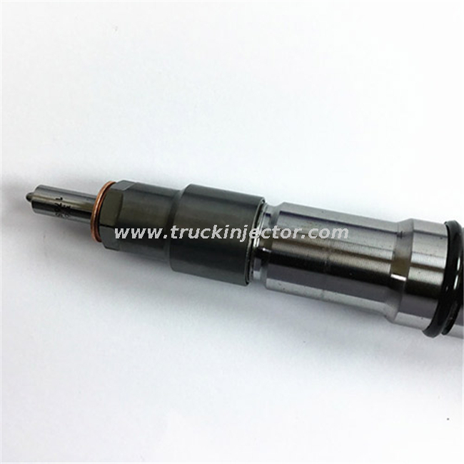 Bosch Fuel Injector 0445120213 Diesel Engine Parts