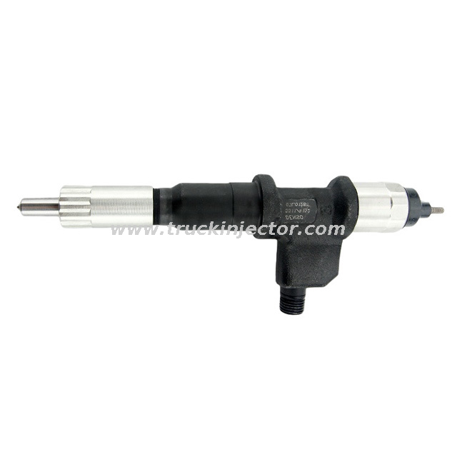 Hot Sale Denso Fuel Injector Assembly 095000-6222/095000-5940/095000-6223 Fuel Nozzle FAW Truck Xichai 6DHL 4DHL Diesel Engine 