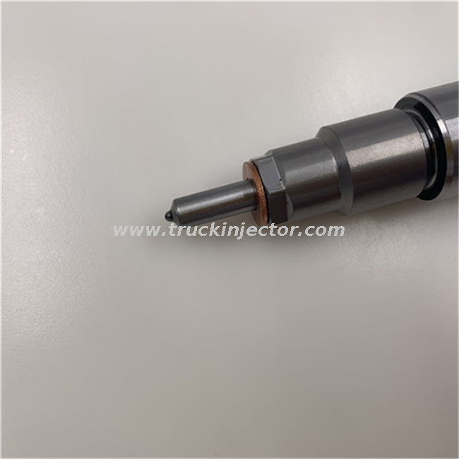 Bosch Fuel Injector 0445120037 Diesel Engine Parts