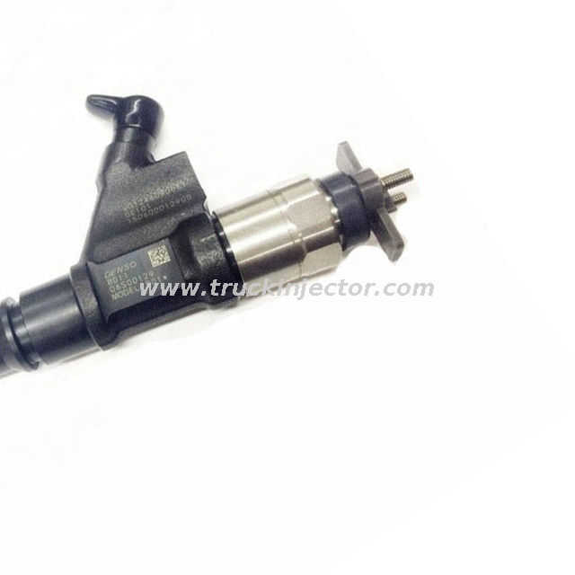  Diesel Engine Parts Denso Fuel Injector 095000-8011 0950008011 Fuel Nozzle SINOTRUK HOWO A7 /WEICHAI WP10 WP12 WP13 WD615 Injector