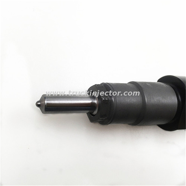 SDEC/Heavy Truck SDEC YC4FA YC4A Diesel Engine Parts Denso Fuel Common Rail Injector S000001059+07/095000-1020 Nozzle 0950001020 