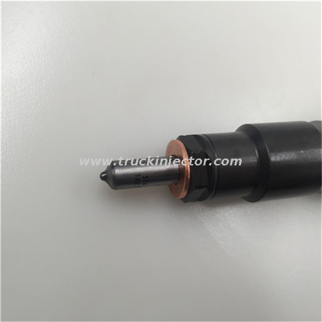 Bosch Fuel Injector 0445120395 Diesel Engine Parts