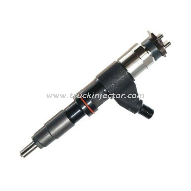 Sinoturck Howo Diesel Engine Part New Common Rail Injector Denso Fuel Injector 095000-6701 Nozzle 0950006701