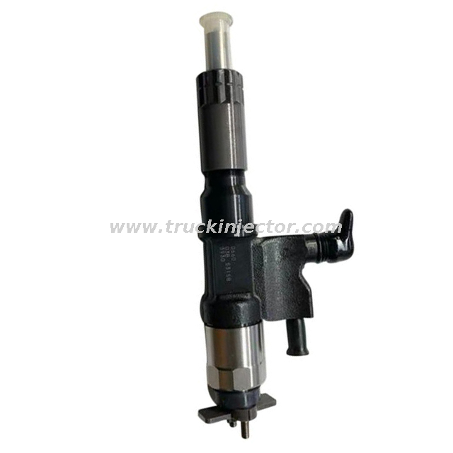 ISUZU HITACHI ZX240-5A SY235-10 ZX330-5A SY365-10 SY365H 4HK1 6HK1 Diesel Engine Denso Fuel Common Rail Injector 295050-1520/8-98243863-0 Nozzle Assy