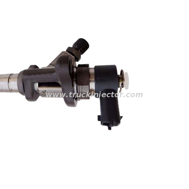 0445120072 New Common Rail Bosch Fuel Injector Diesel Engine Parts MITSUBISHI FUSO CANTER 4M50 4.9D Engine