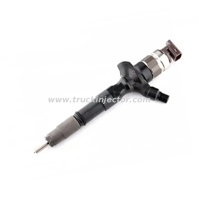 Hot Sale Denso Genuine Diesel Injector Fuel Injector 23670-30220 2367030220 Nozzle Toyota Hilux Landcruiser 3.0L D4D 2KD-FTV 1KD-FTV Engine