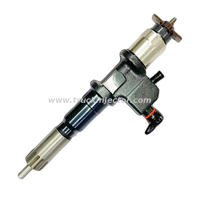 Isuzu 6WG1 6UZ1 6WF1/Hitachi ZX40-7 Diesel Engine Parts Denso Fuel Injector 095000-5511/095000-5512/095000-5513/095000-5517/8976034154 Nozzle