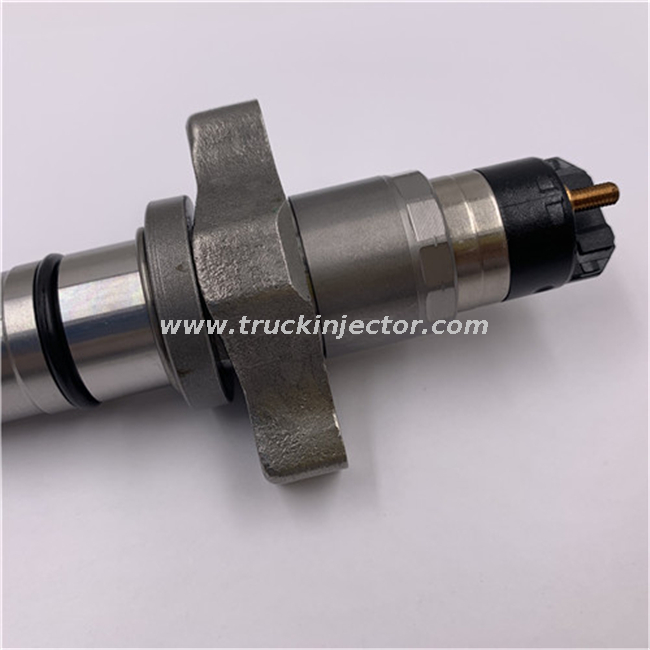 Bosch Fuel Injector 0445120211 Diesel Engine Parts