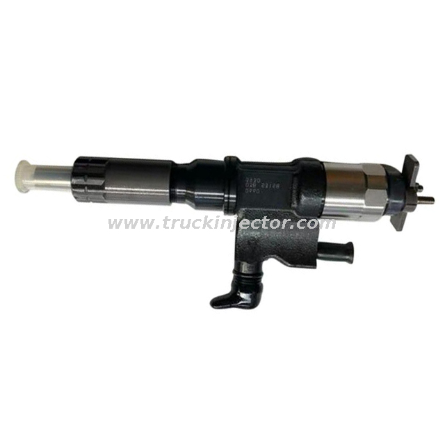 ISUZU HITACHI ZX240-5A SY235-10 ZX330-5A SY365-10 SY365H 4HK1 6HK1 Diesel Engine Denso Fuel Common Rail Injector 295050-1520/8-98243863-0 Nozzle Assy