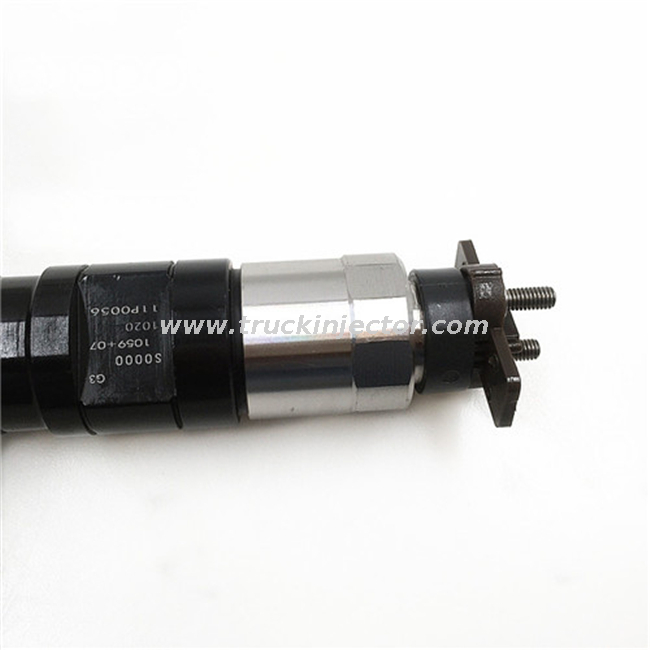 SDEC/Heavy Truck SDEC YC4FA YC4A Diesel Engine Parts Denso Fuel Common Rail Injector S000001059+07/095000-1020 Nozzle 0950001020 