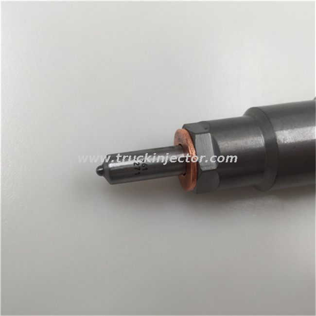 Bosch Fuel Injector 0445120305 Diesel Engine Parts