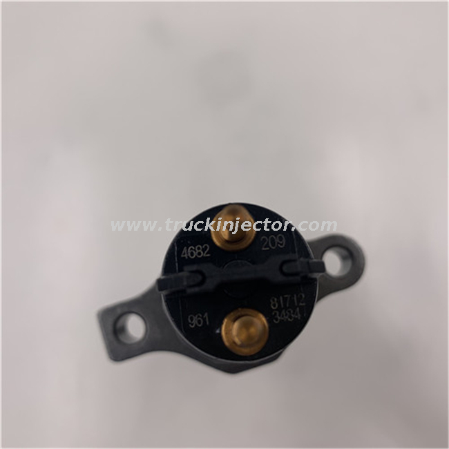 Bosch Fuel Injector 0445120209 Diesel Engine Parts