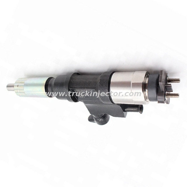 Genuine Original Common Rail Diesl Fuel Injector ISUZU 4HK1 6HK1 Denso Fuel Injector 095000-8933 8-98160061-1 8-98160061-2 8-98160061-3 Denso Nozzle Assy