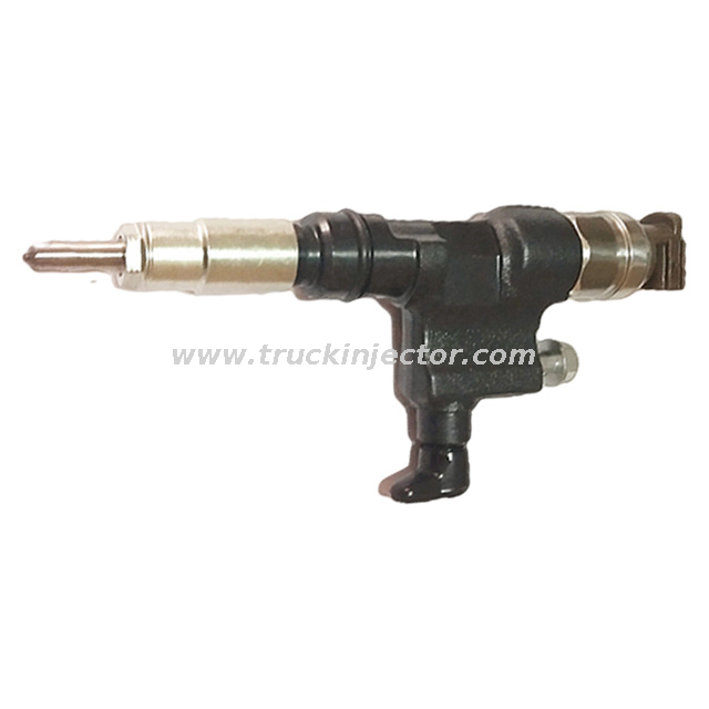 Diesel Engine Parts ISUZU 6SD1 Fuel Injector Assembly Denso Fuel Injector 095000-0760/1-15300415-1 Nozzle 0950000760 1153004151