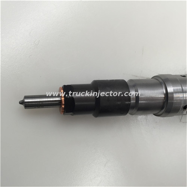 Bosch Fuel Injector 0445120220 Diesel Engine Parts